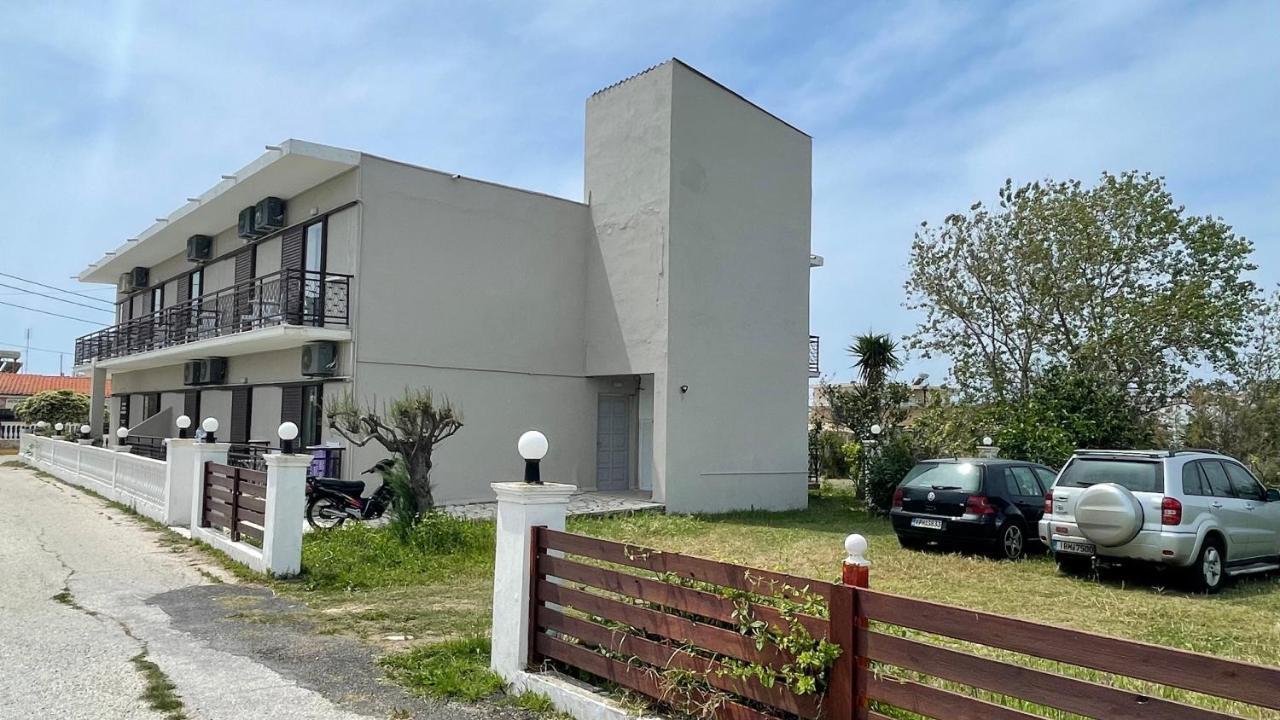 Ionian Boutique Apartments Агиос-Георгиос Экстерьер фото